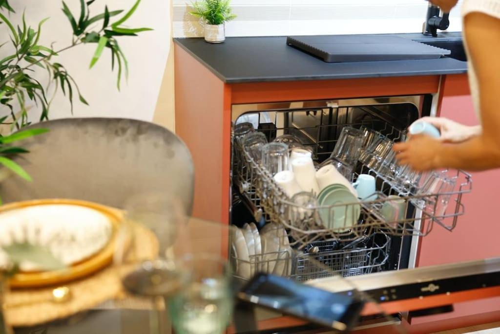 Sanchez Y Laserna Stays Moderno Apartamento En Валенсия Экстерьер фото